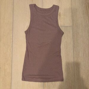 Brown ribbed tank top